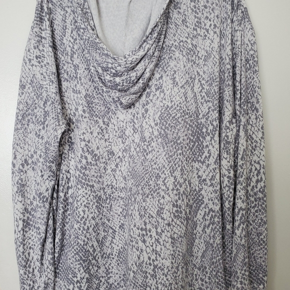 NWOT Socialite snake print hoodie - Picture 2 of 5